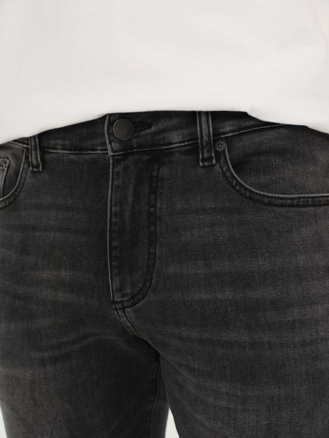 Cooper Tapered Jeans | Sable (Washed Black #5
