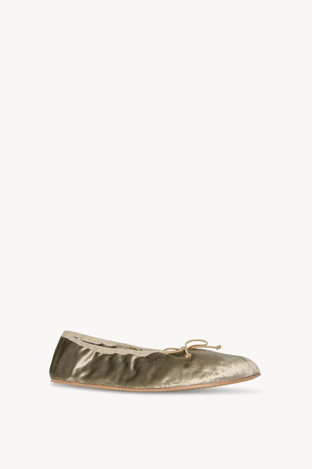 Round Ballet Flat