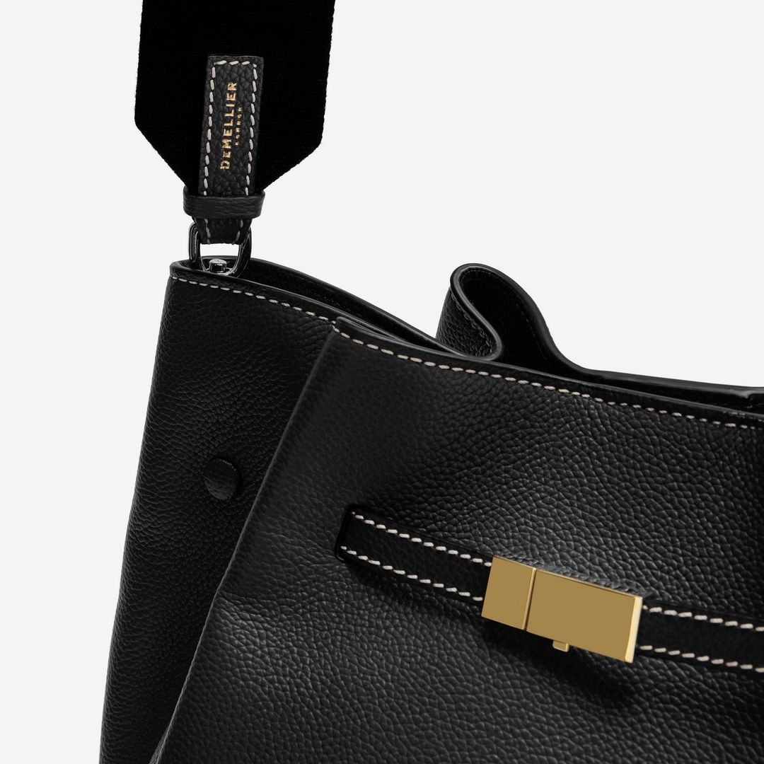 The New York Large Bucket #7