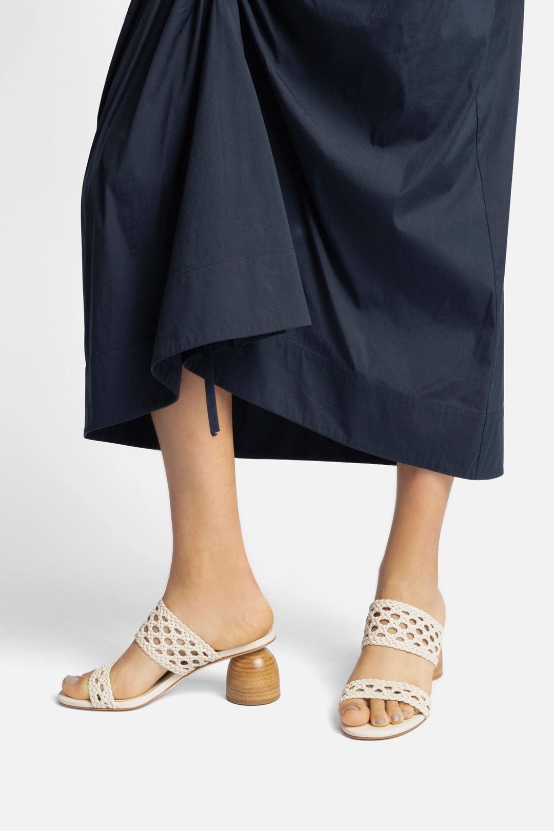 Dew Drop Macrame Sandal In Ivory Leather