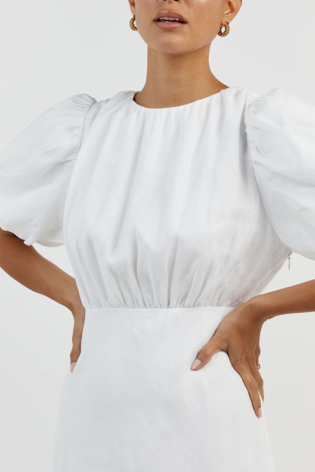 NAT WHITE LINEN GATHERED MIDI DRESS #5