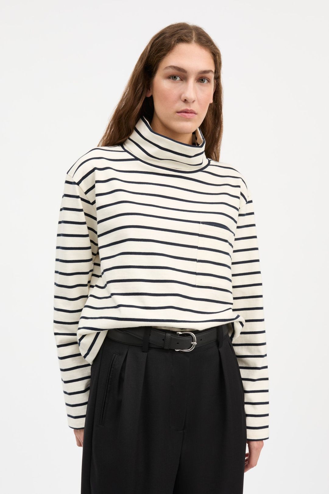 Nessa t-neck blouse - Ecru/Navy stripe
