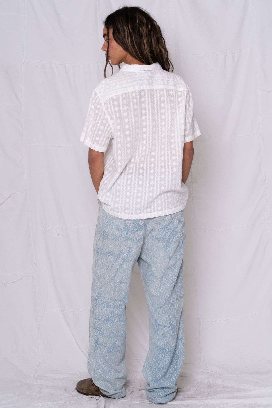 P71 Carpenter Indigo Block Print Flowers Sunfaded Sky Blue #11