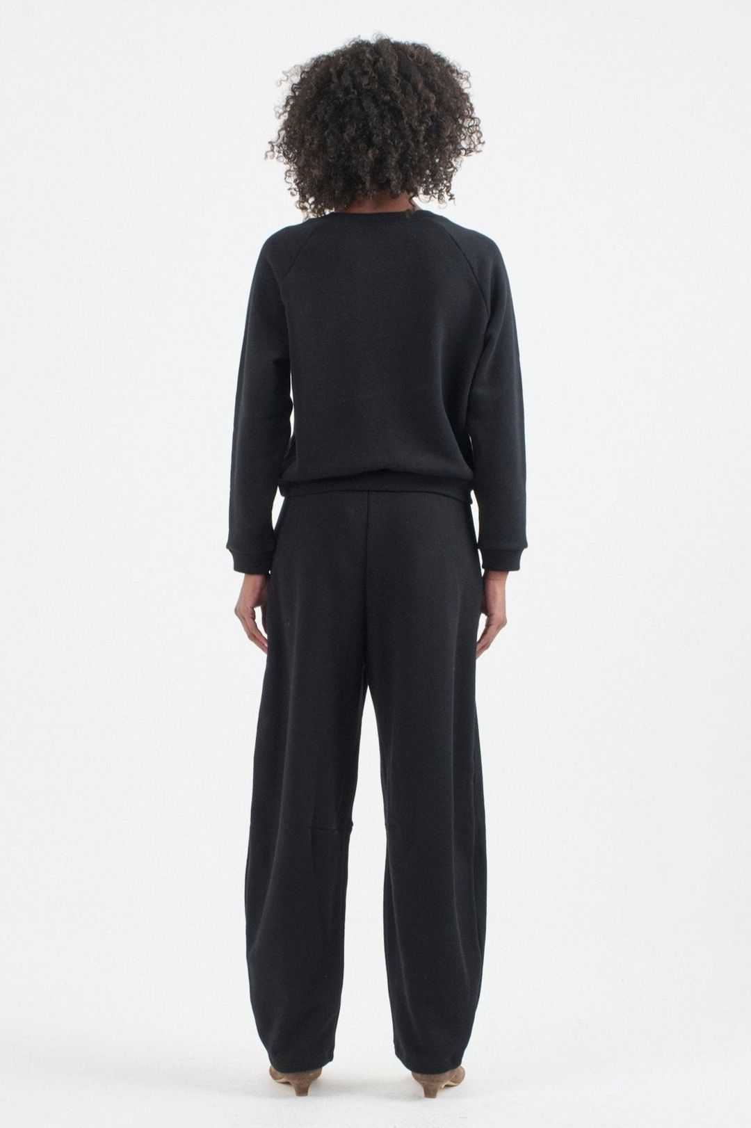 The Arc Lounge Pant in Black #6