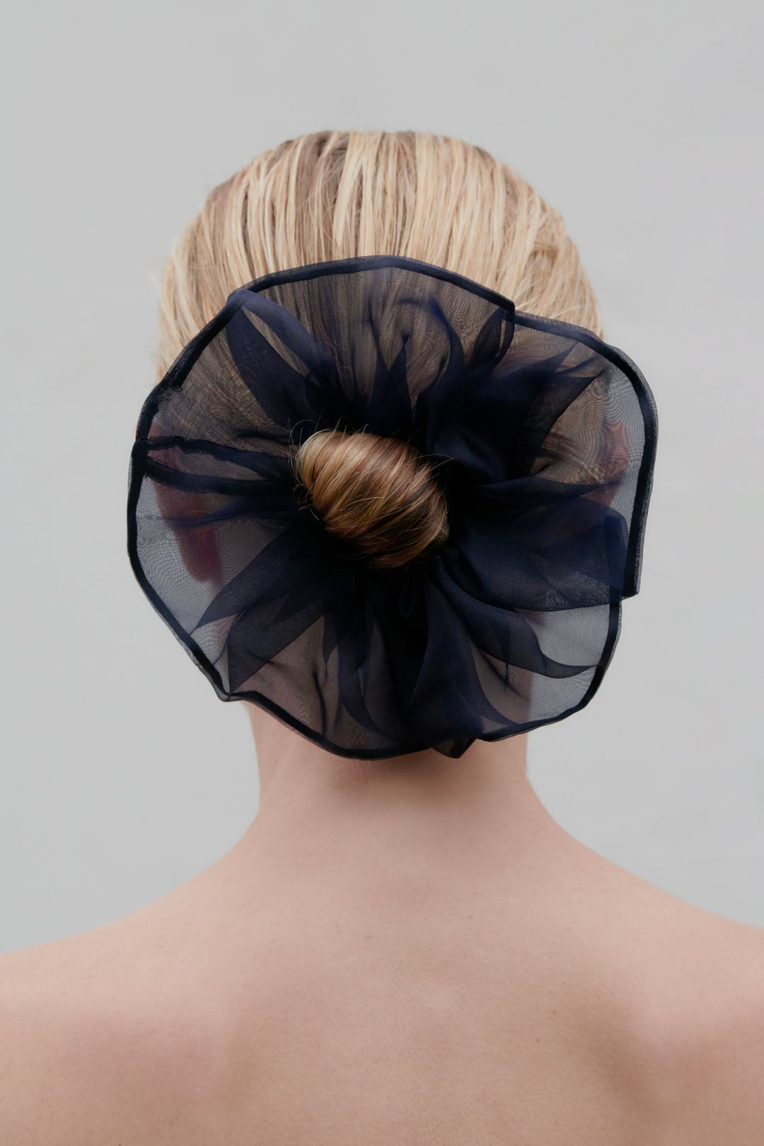ORGANZA SCRUNCHIE
