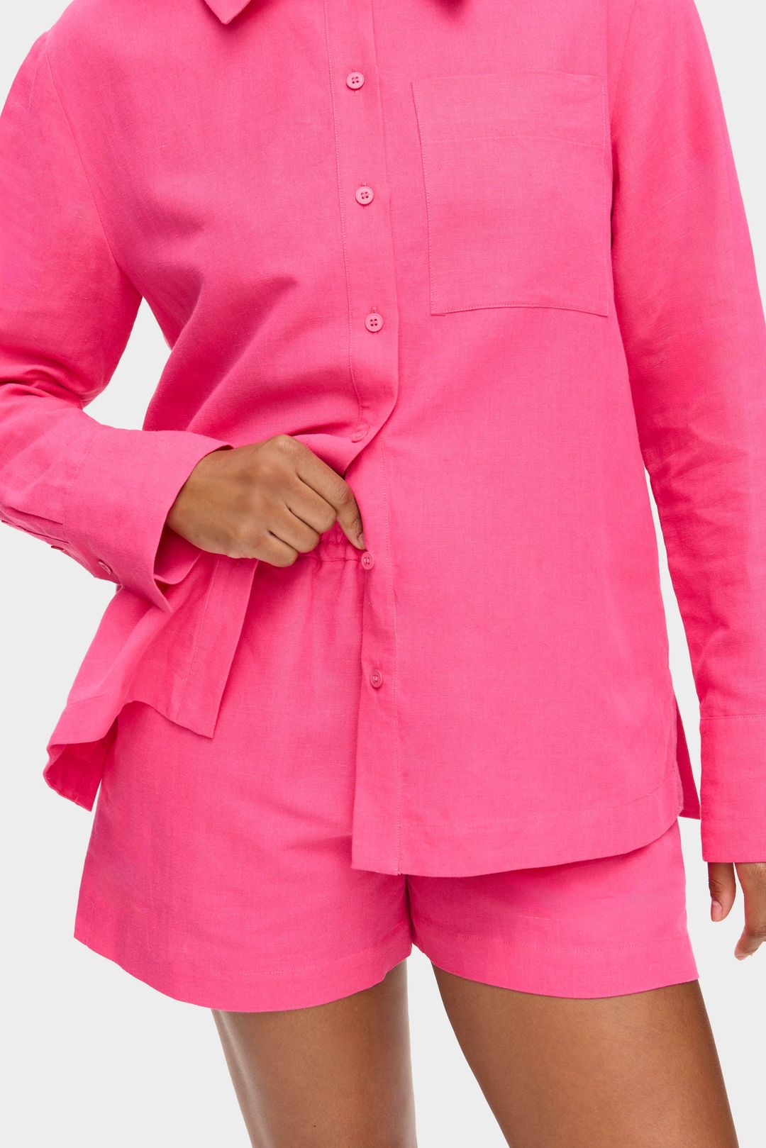 Dita Linen Shorts #2