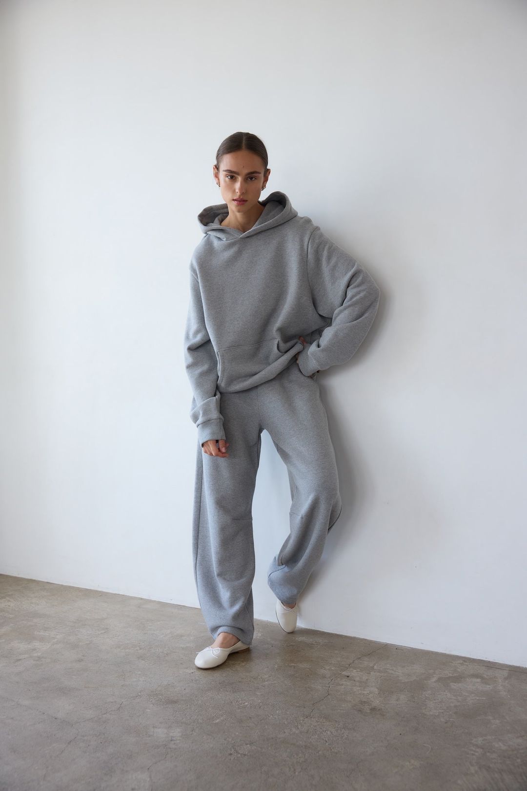 The Arc Lounge Pant in Heather Grey #8
