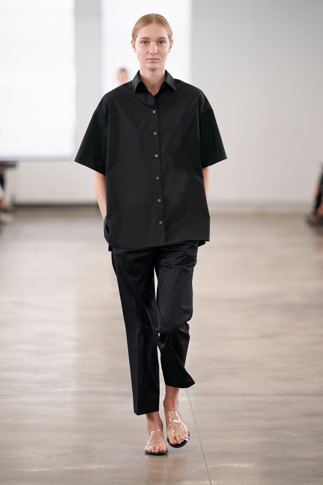 Women's Spring 2020 :: Look 1