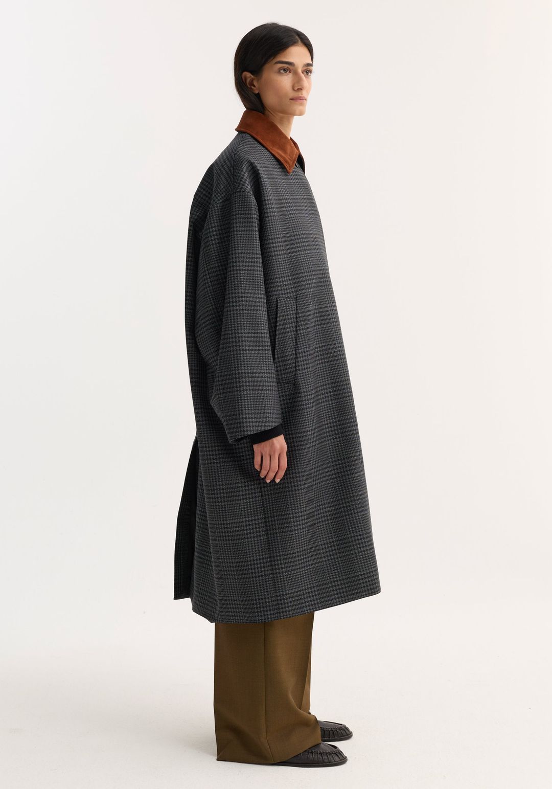 Suede collar check coat | black / grey check #4