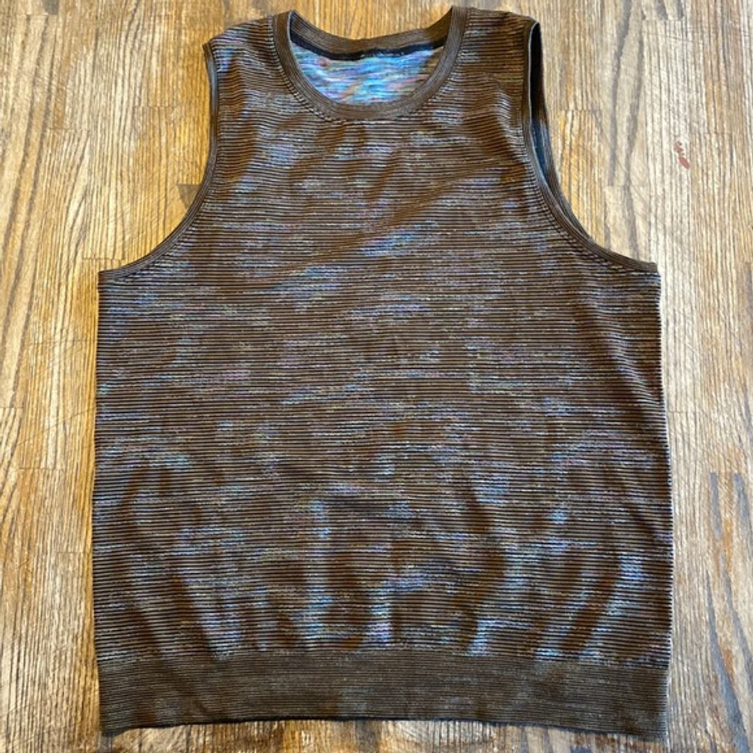 Lululemon swiftly tank