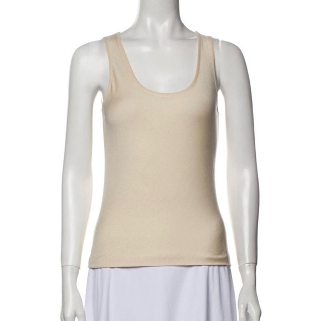 Silk Scoop Neck Sleeveless Top