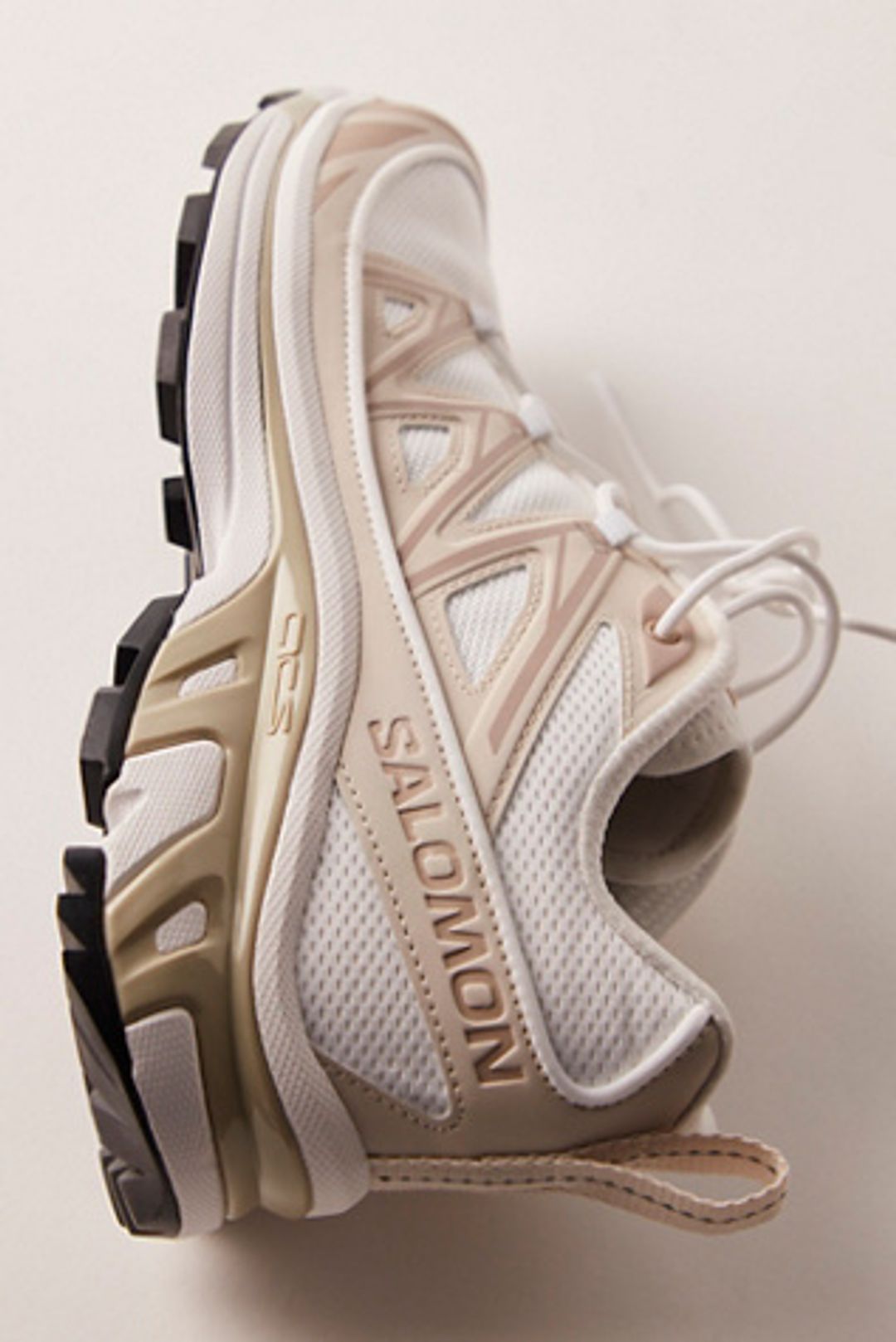 Salomon XT-6 Expanse Sneakers