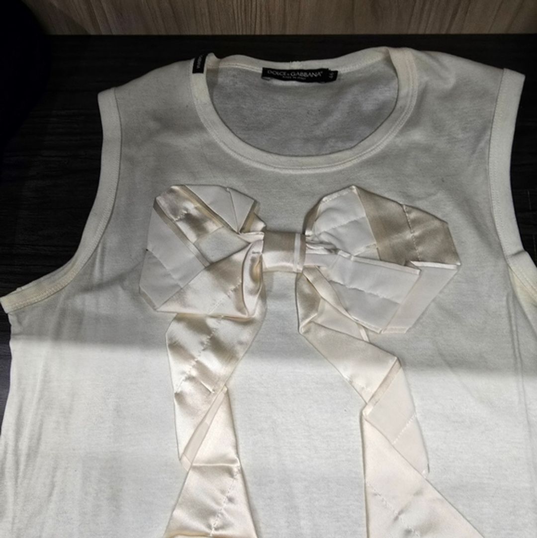 Dolce & Gabbana Cream Top