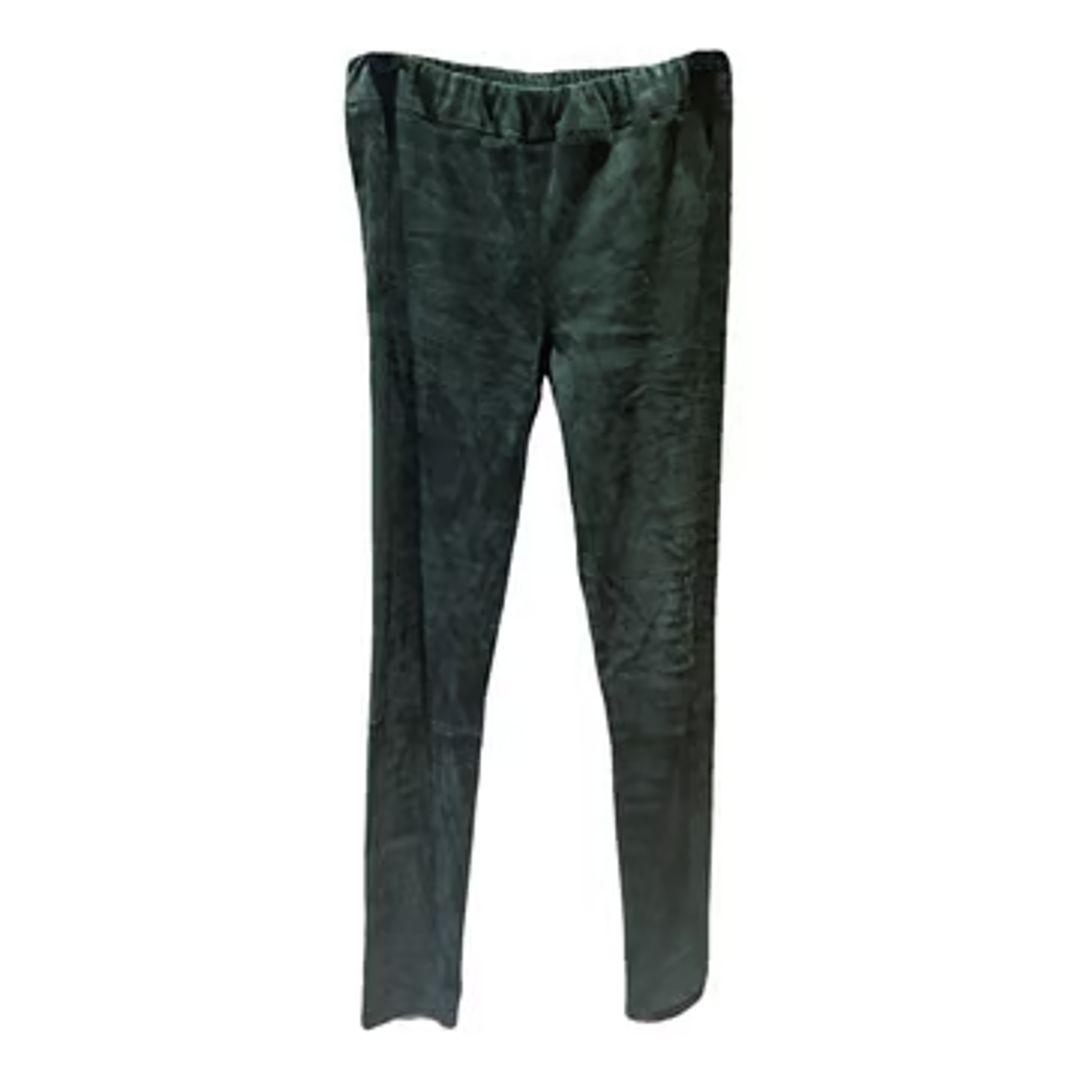 Slim pants