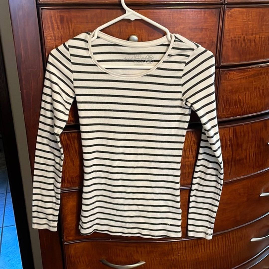 Striped Long sleeve top