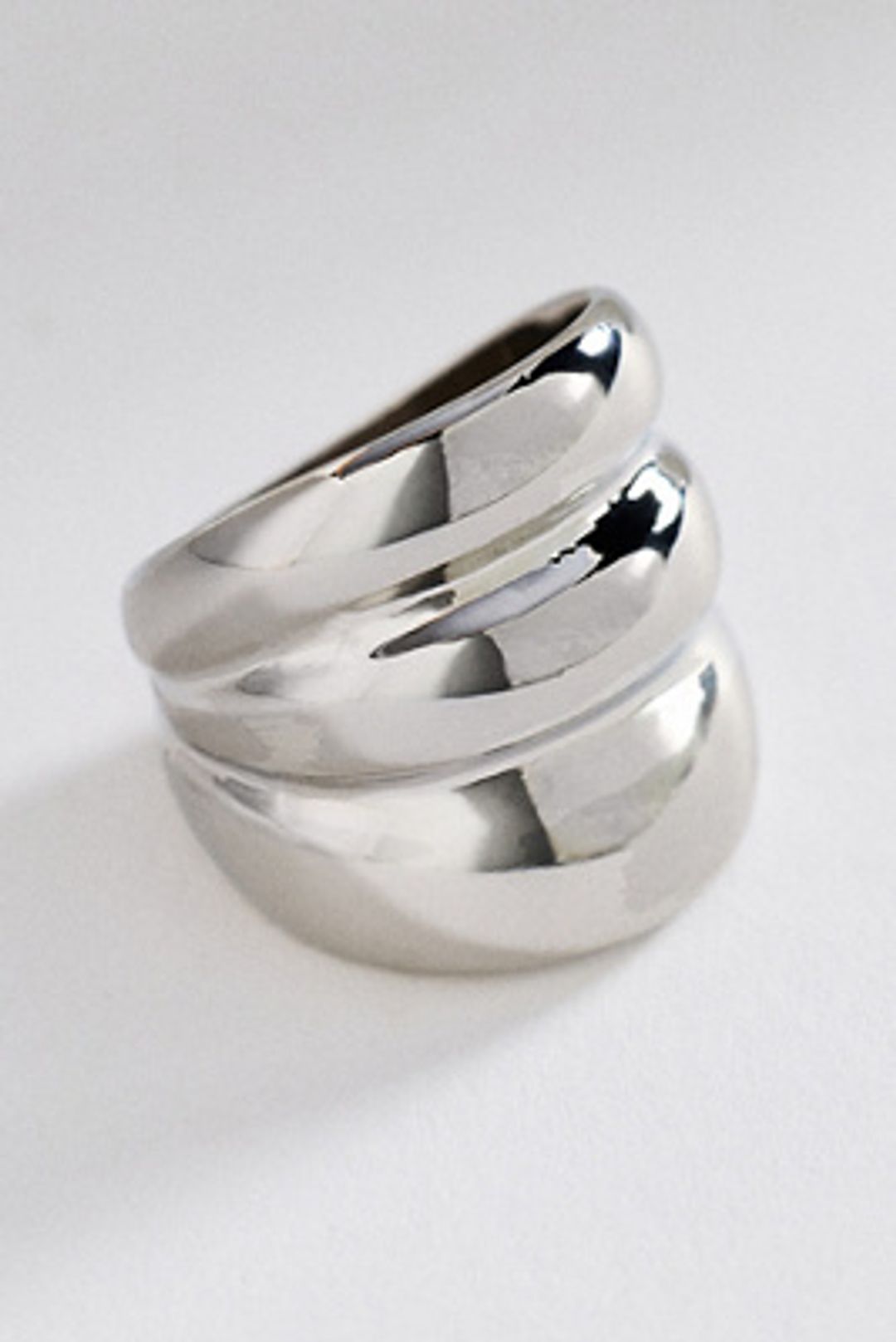 Ribbed & Stacked Motif Ring