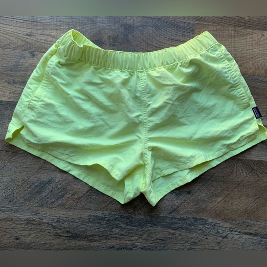 women’s shorts