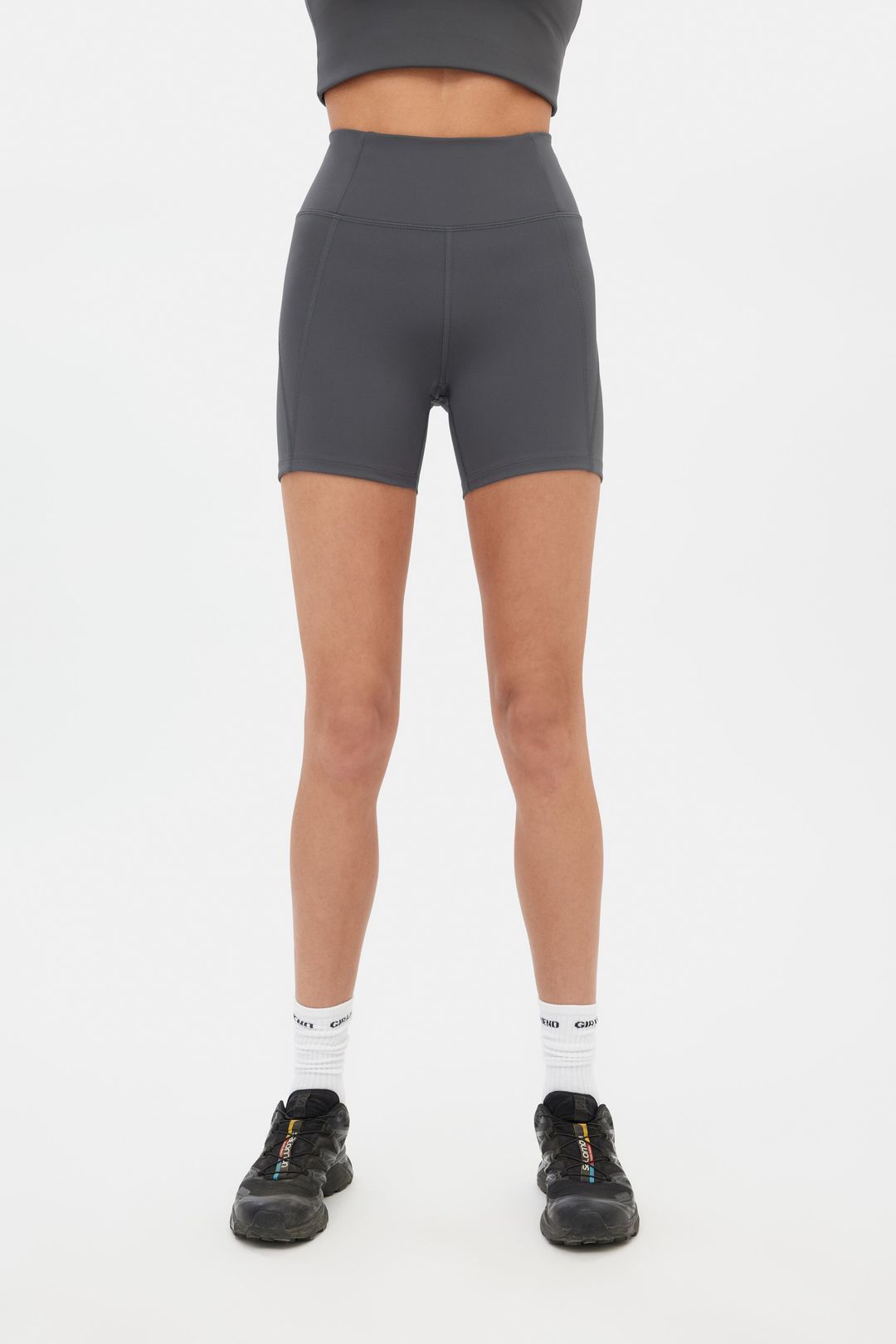 Moon High-Rise Run Short