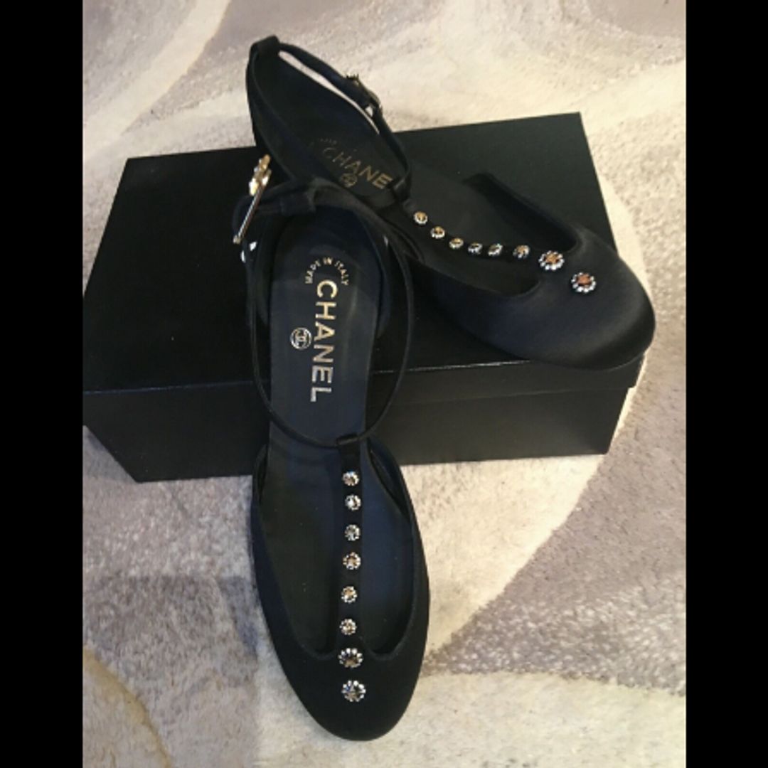 SHOES SWAROVSKI CRYSTAL STARS CC LOGO