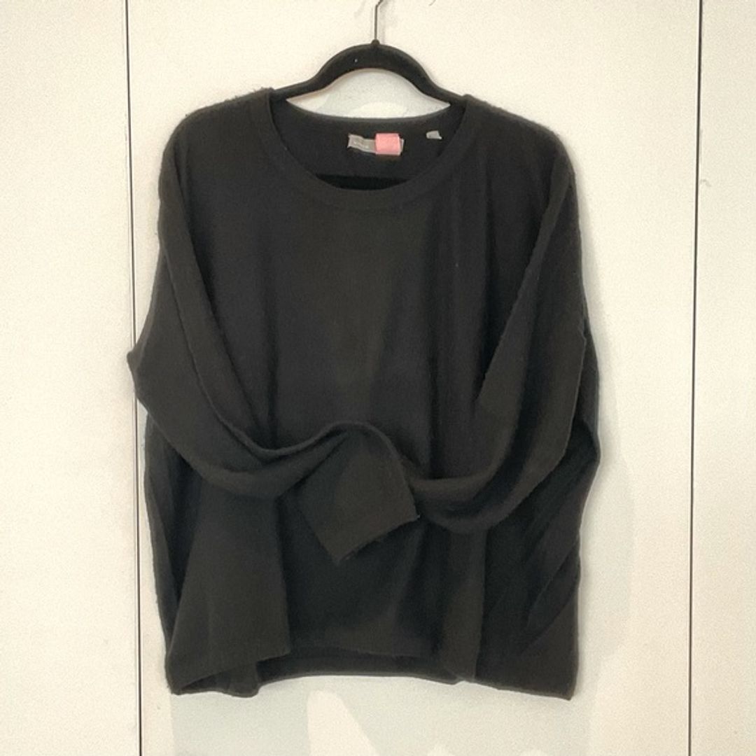 VINCE Boxy Cashmere Sweater
