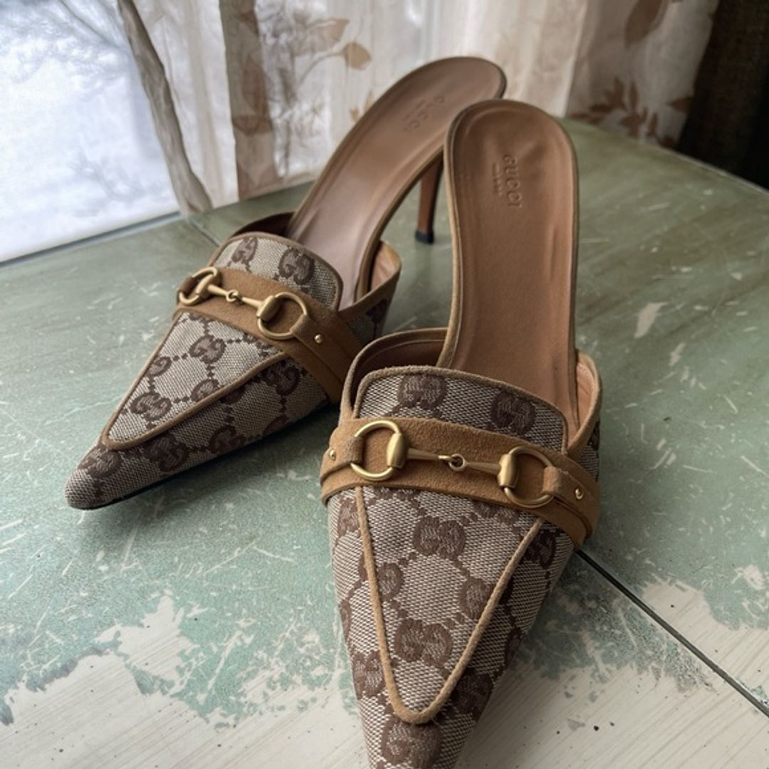 Gucci Women's Tan Monogram Heels