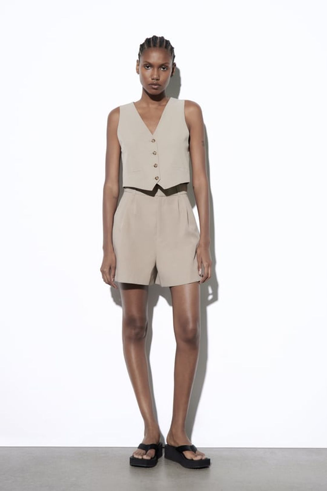 LINEN BLEND VEST
