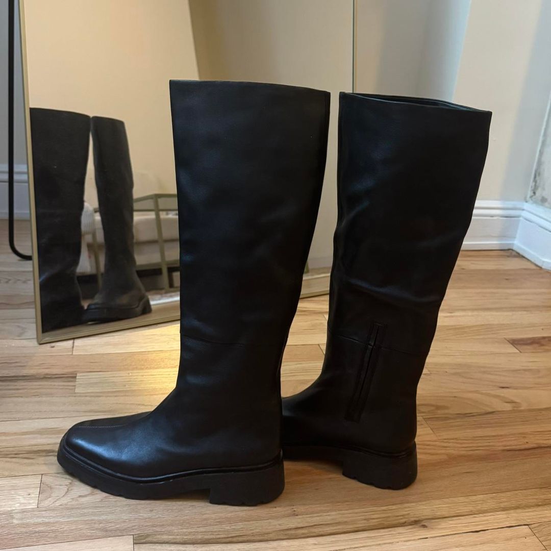 rune slouch boot