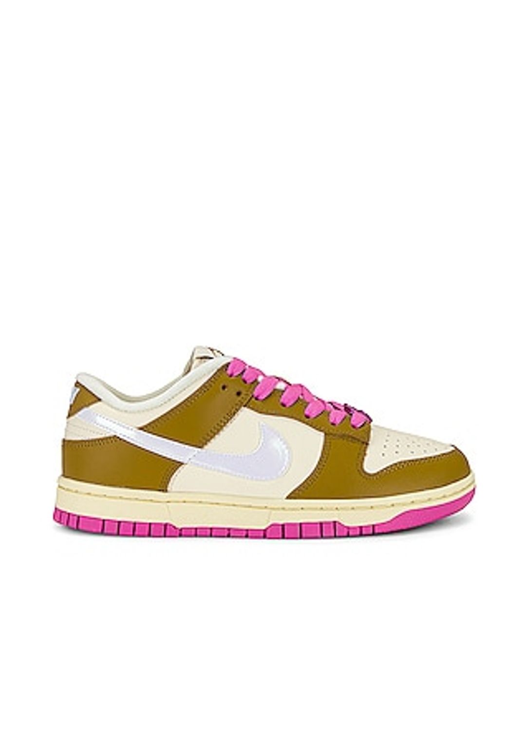 Dunk Low SE Sneaker