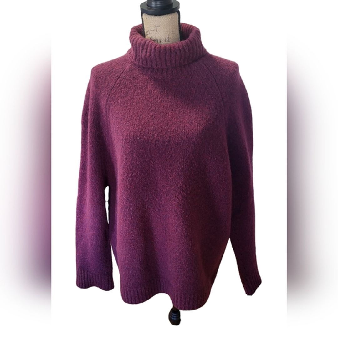 Helmut Lang raglan long sleeve wine turtleneck