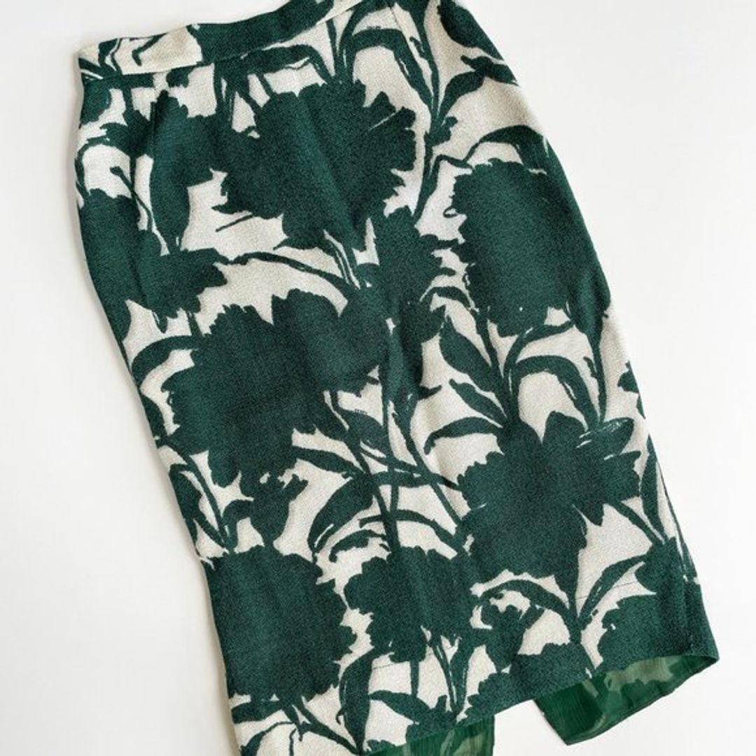 2001 PRADA FLORAL TWEED SKIRT