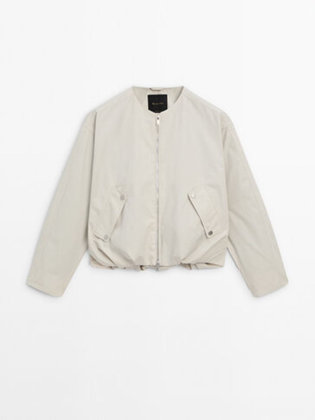 Voluminous bomber jacket with pockets