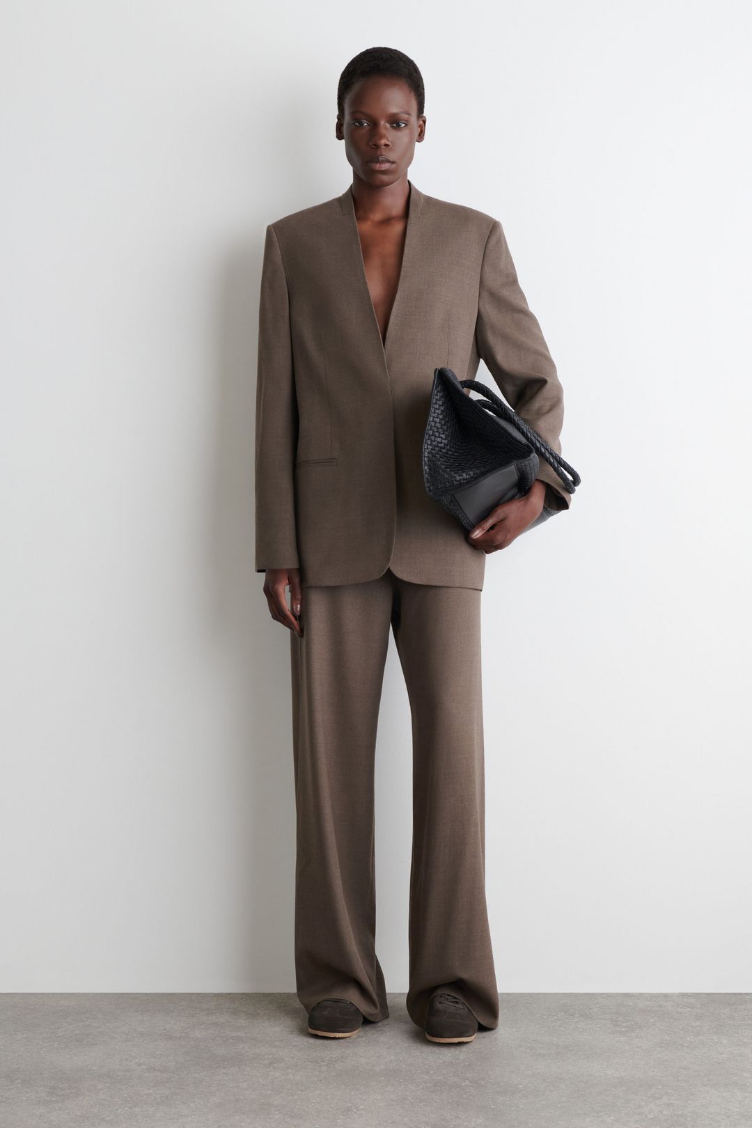 MINIMAL LEATHER SNEAKERS in COGNAC #8