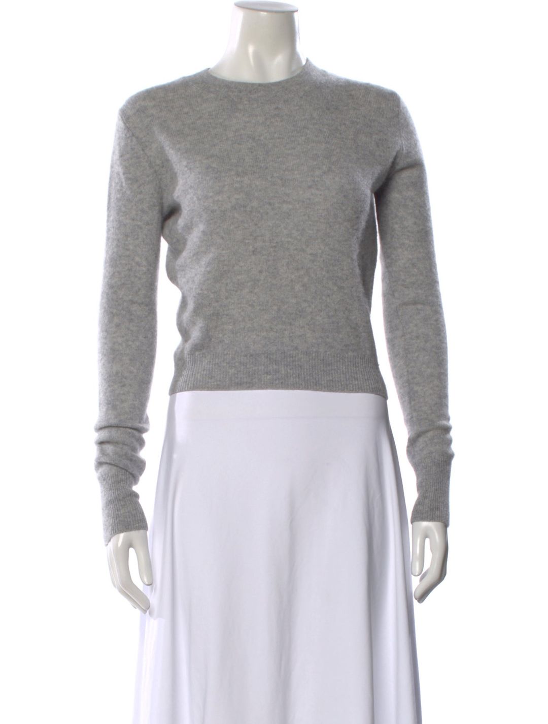 Éterne Cashmere Crew Neck Sweater