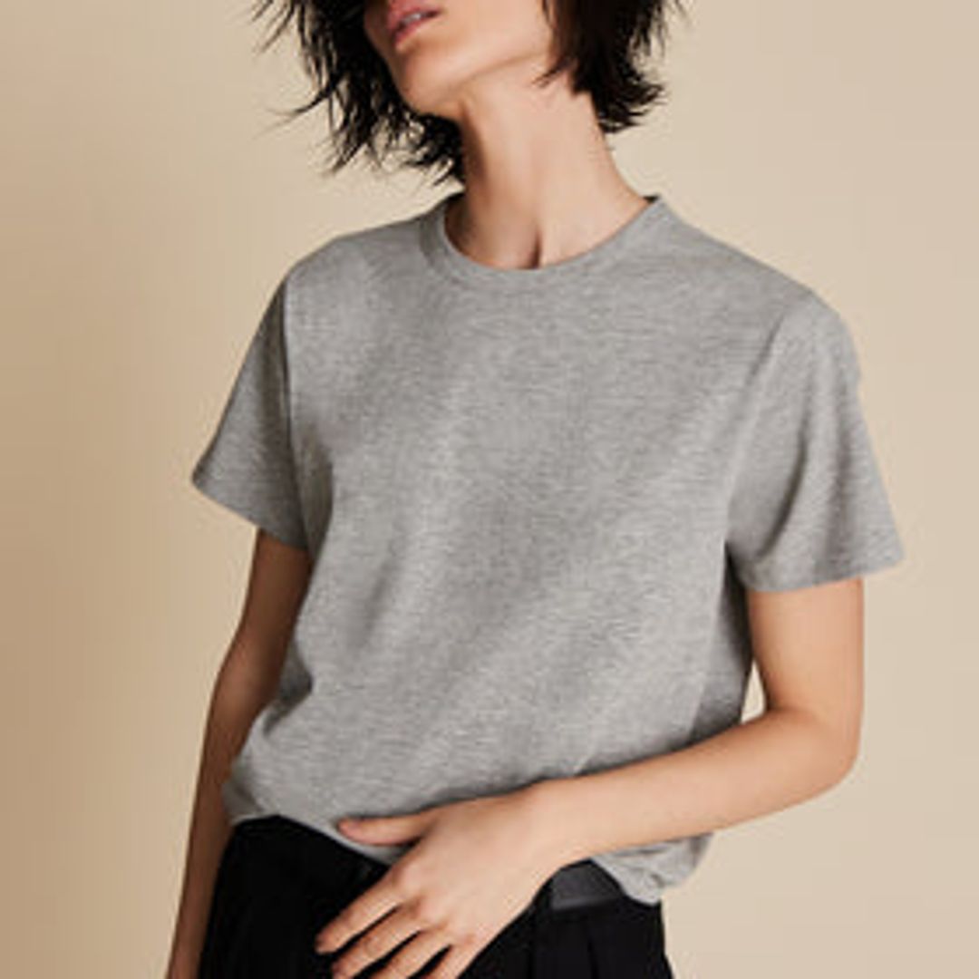 The Iconically Soft Perfect Tee in Heather Grey #7