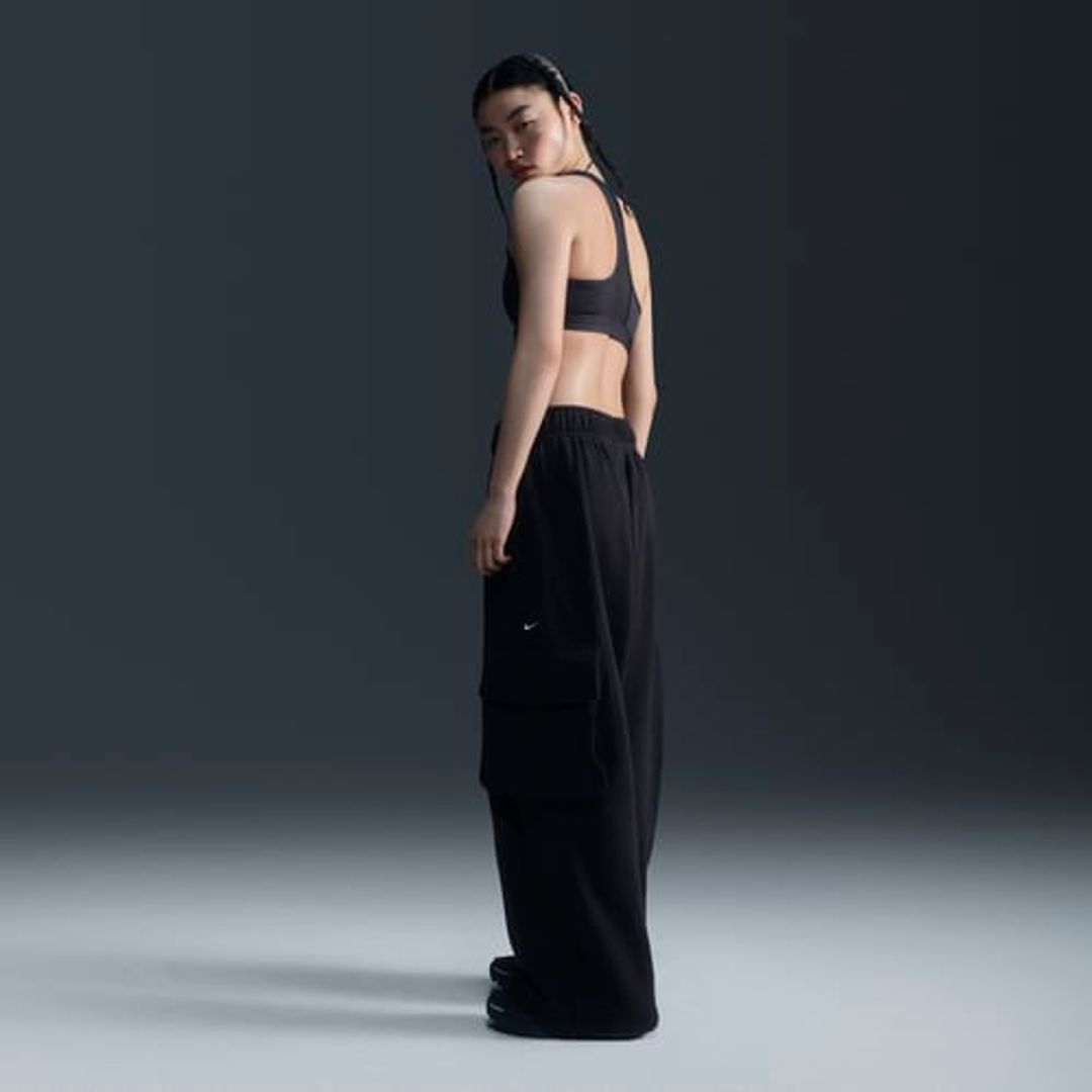 Sportswear Women's Low-Rise Oversized French Terry Open-Hem Pants