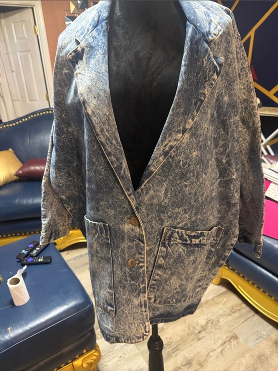 Vintage 80’s Prezzia Acid-Wash Oversized Denim Blazer