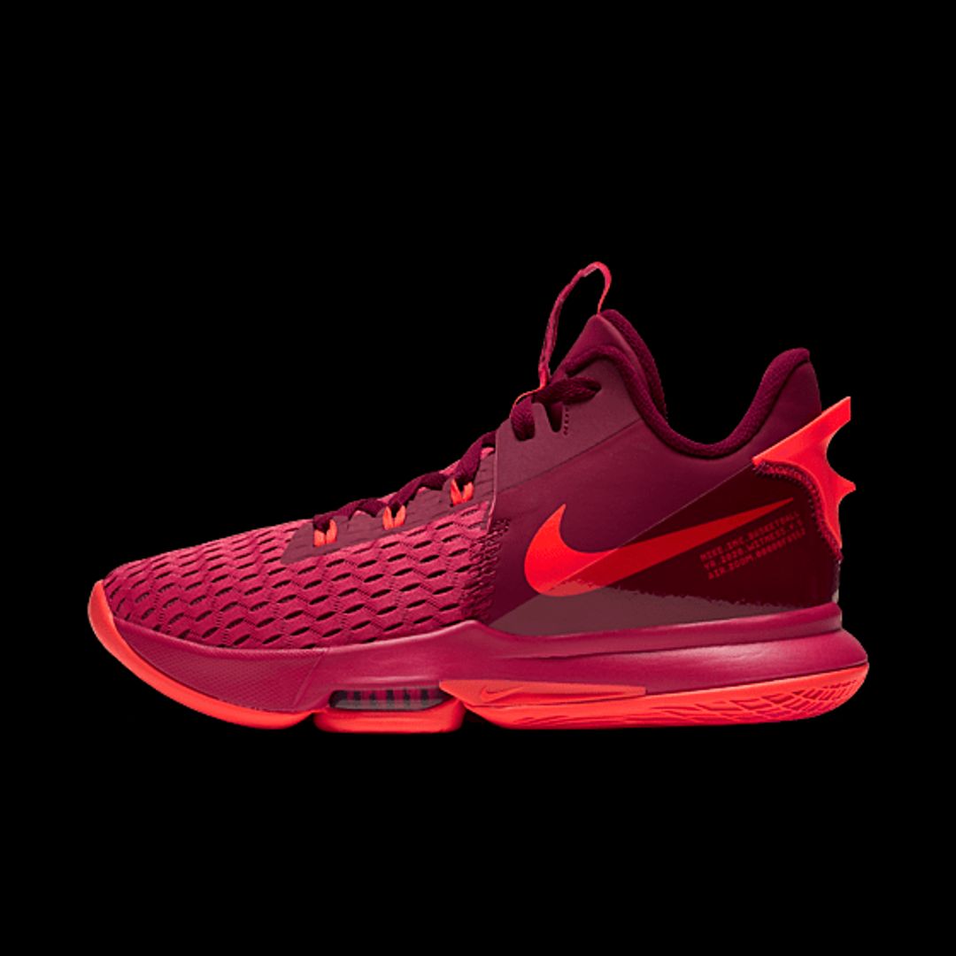 Witness 5 Basketball Shoe