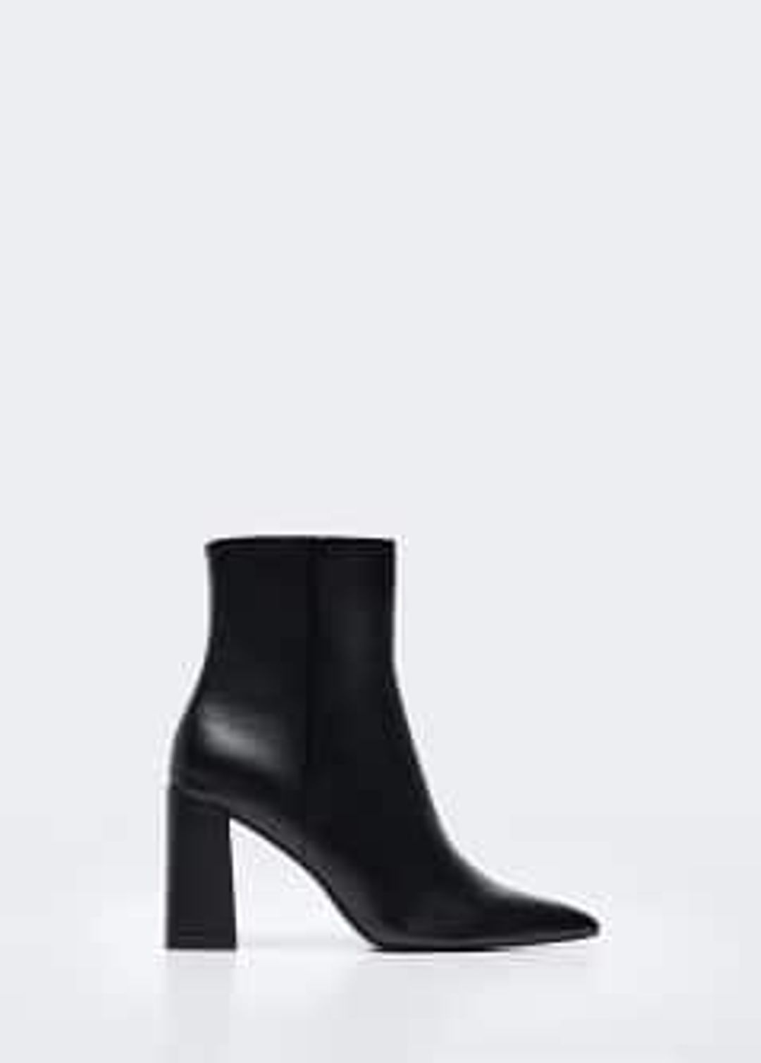 Ankle boots with block heel