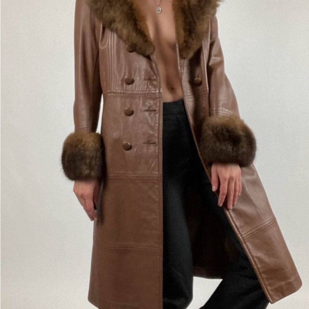Vintage Brown Leather Coat with faux fur collar and cuffs