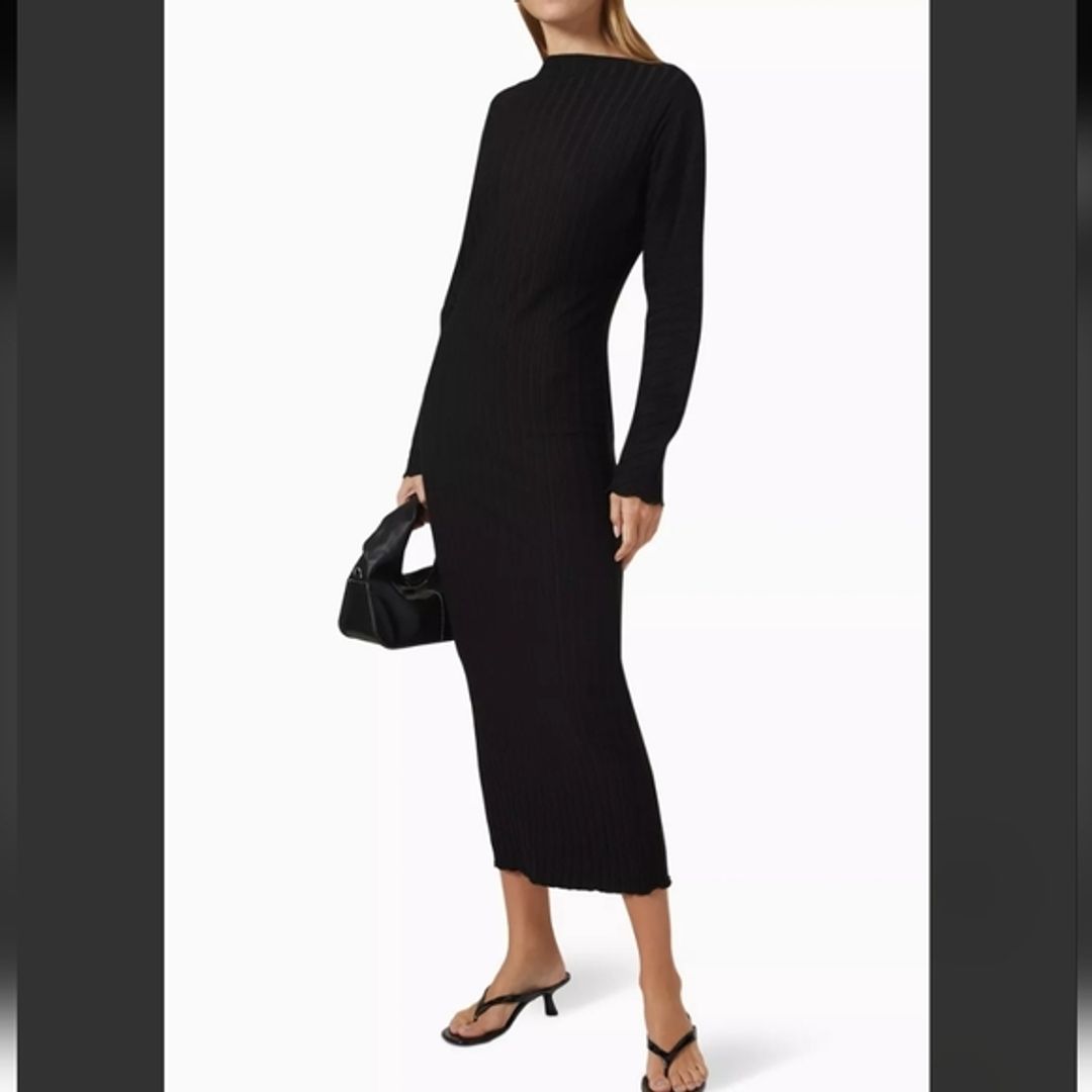 Zippie Ribbed Jersey Old Money Midi Dress