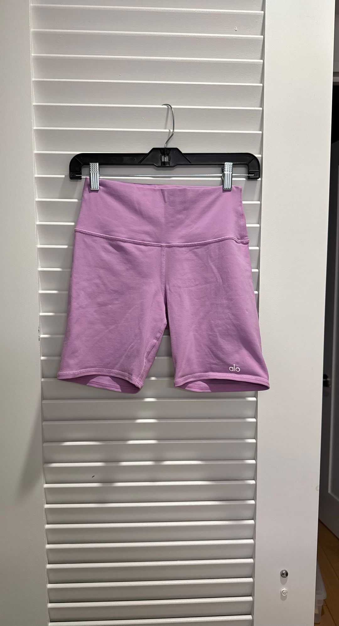 Alo Yoga High-Waist Biker Short in Pink Lavender