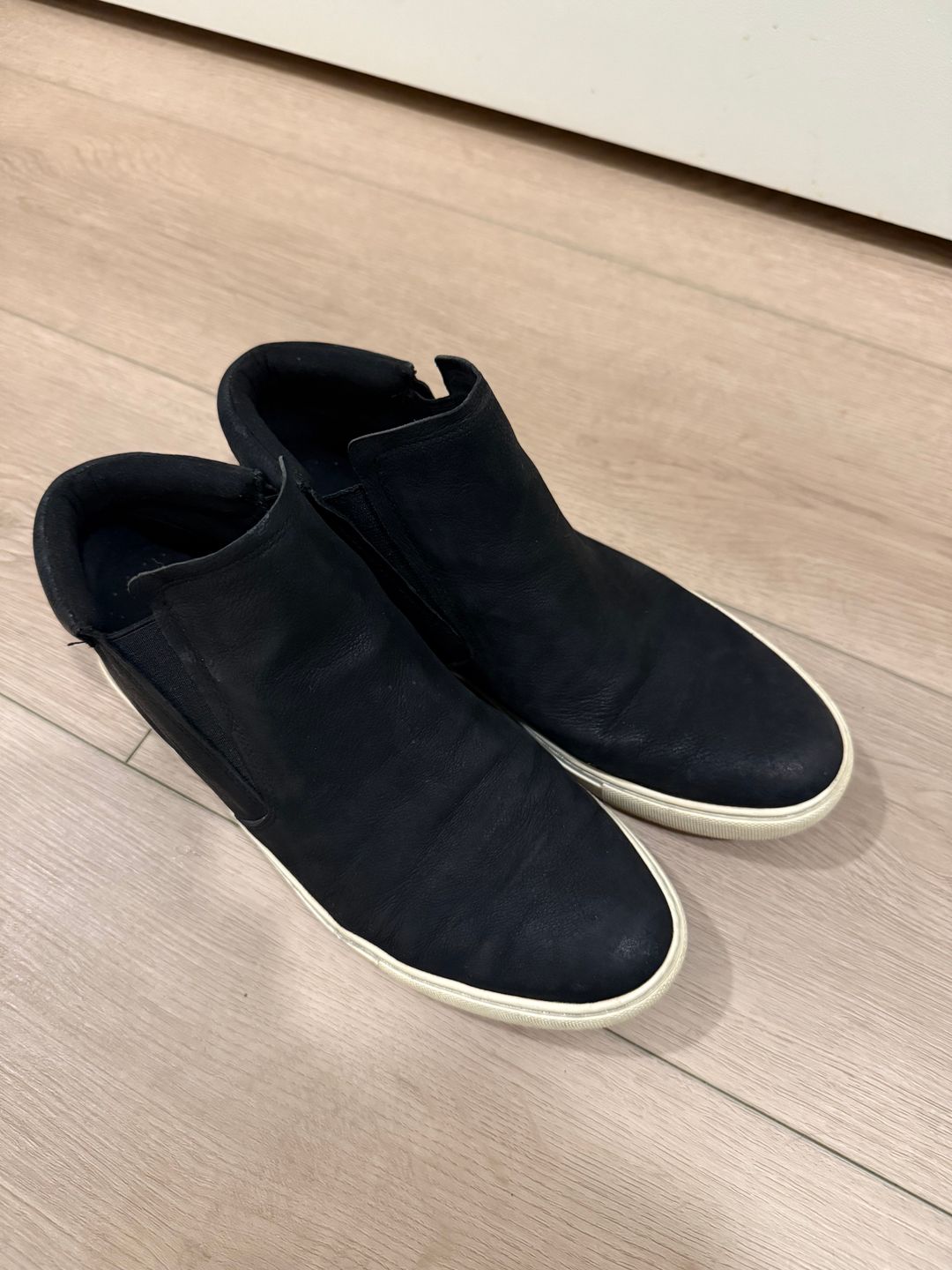 kenneth cole Black suede high tops