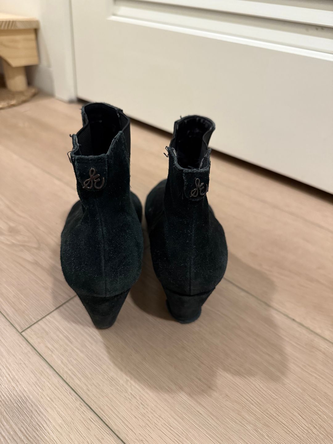 Sam Edelman Black suede booties