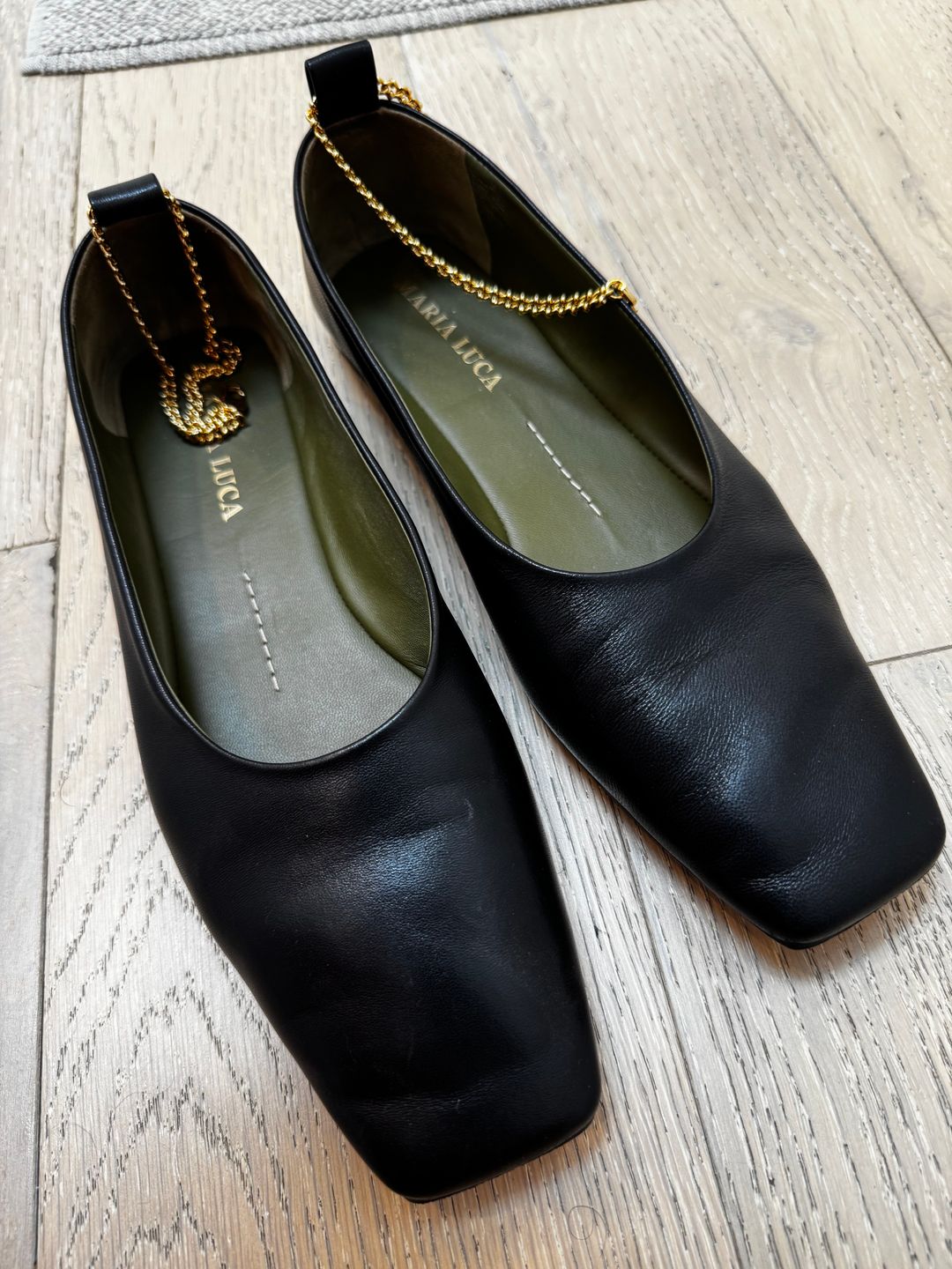 Augusta Ankle-Chain Leather Ballerina Flats
