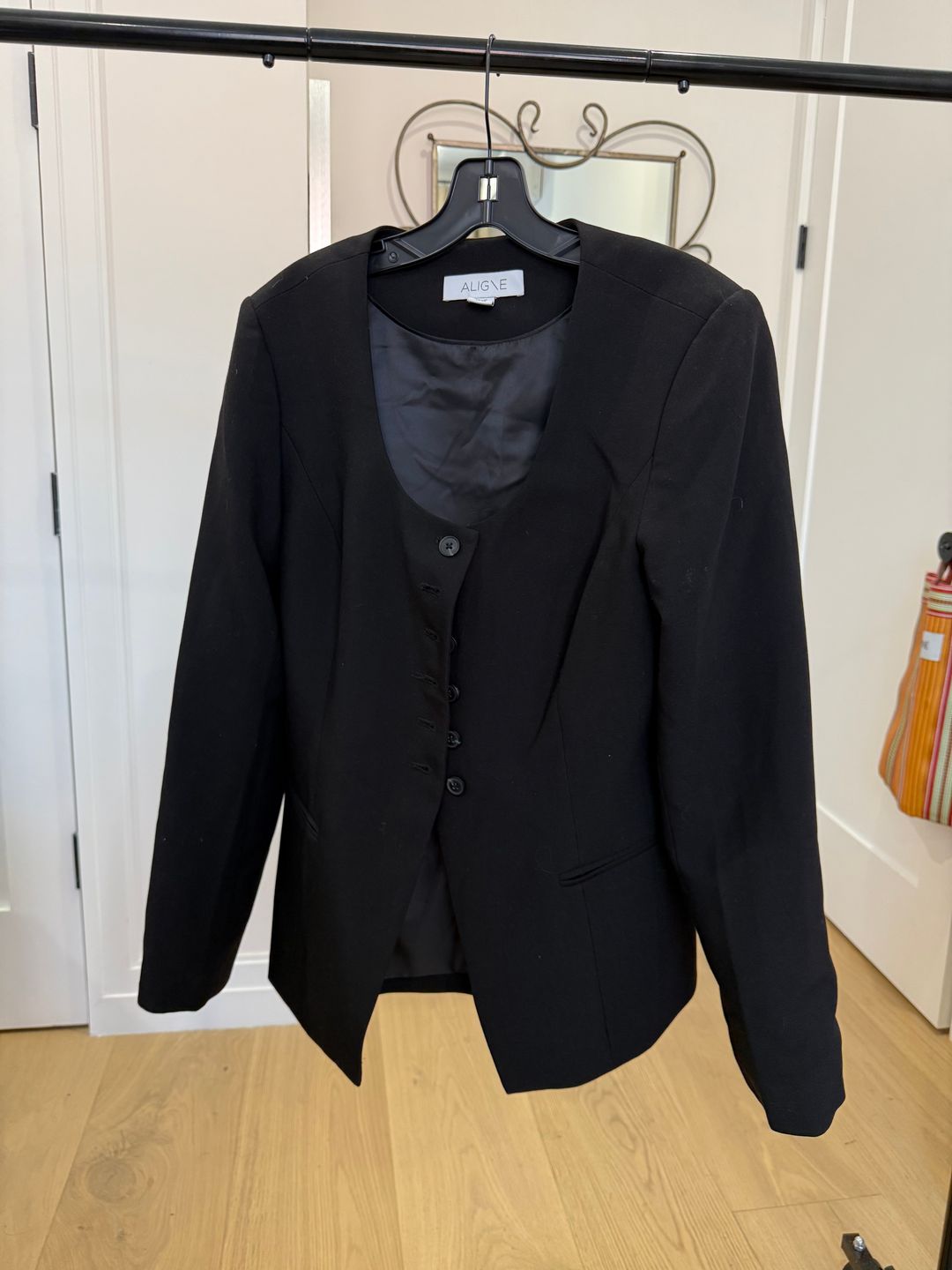 Daphne Scoop Neck Waisted Blazer