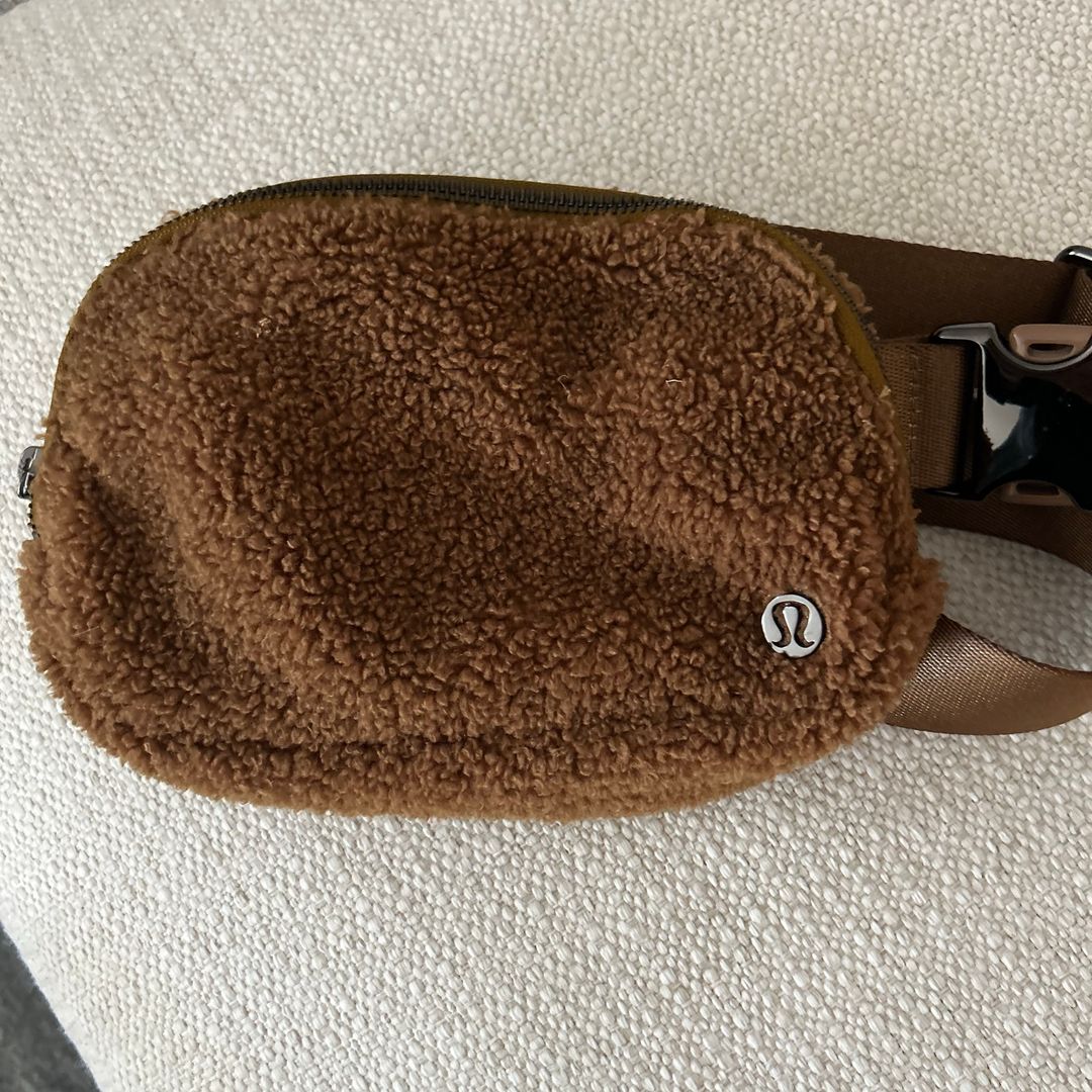 Lululemon Cross Body Bag