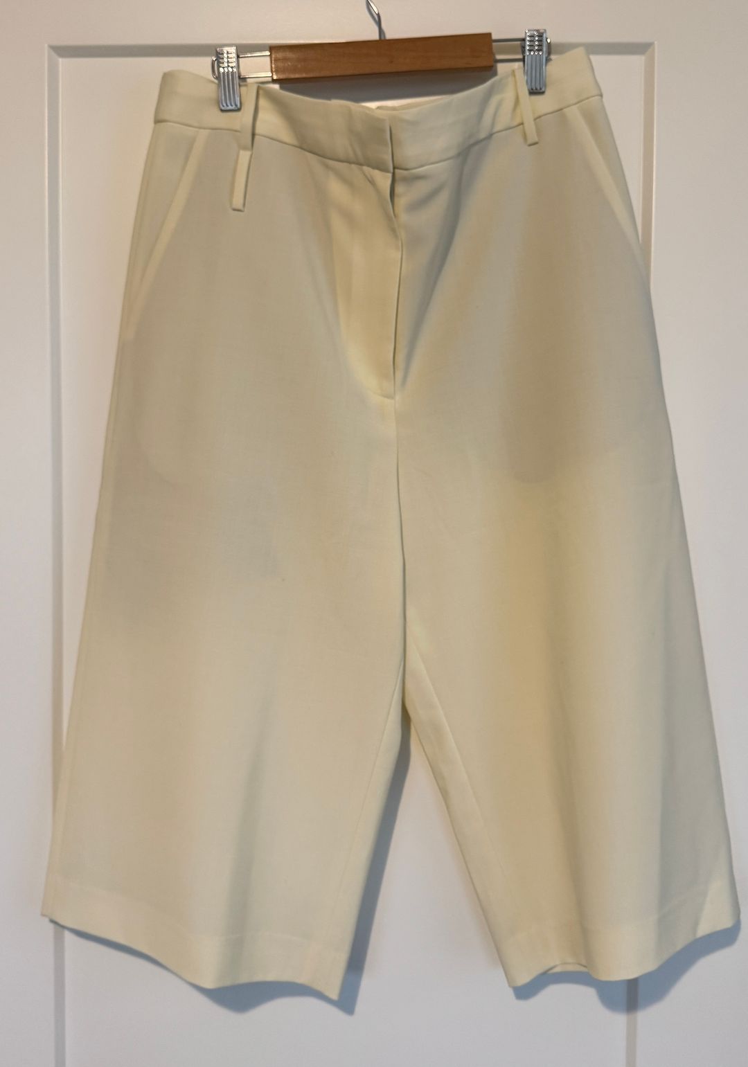 Tropical Wool Short