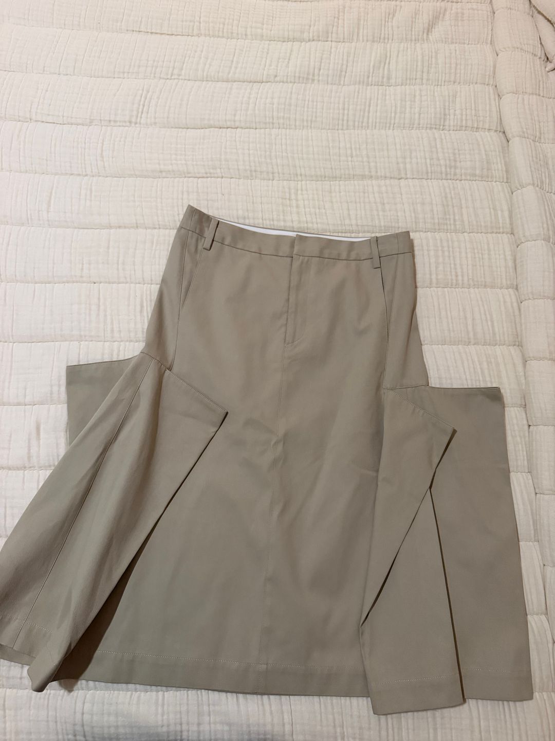 Luxe Spring Twill Tucked Pleat Skirt