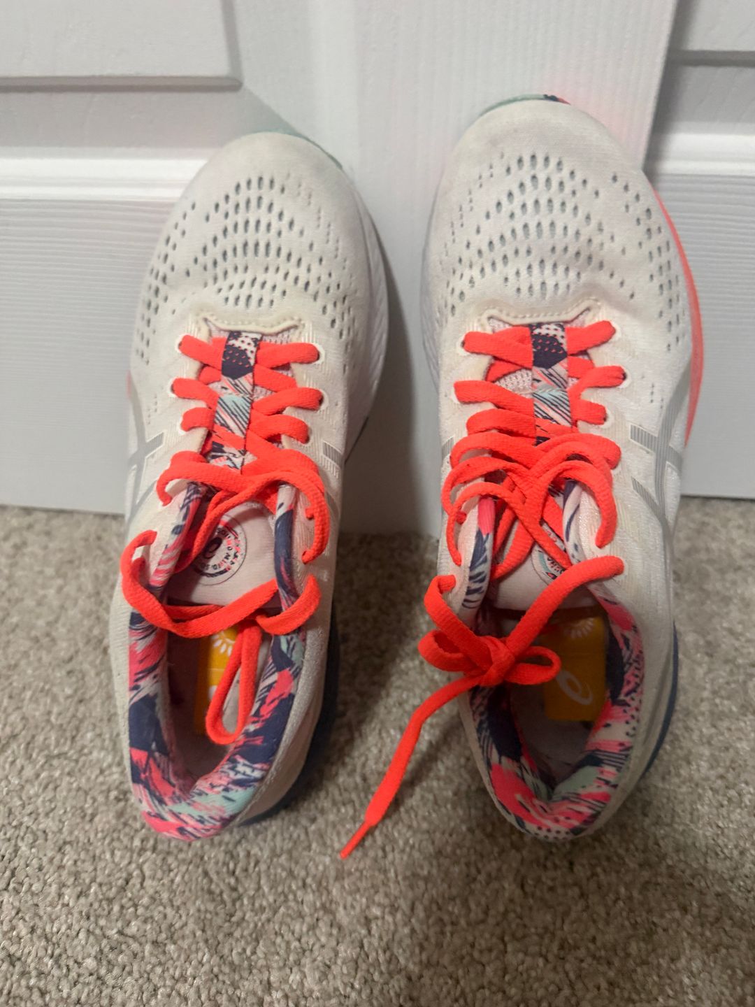 Running shoes