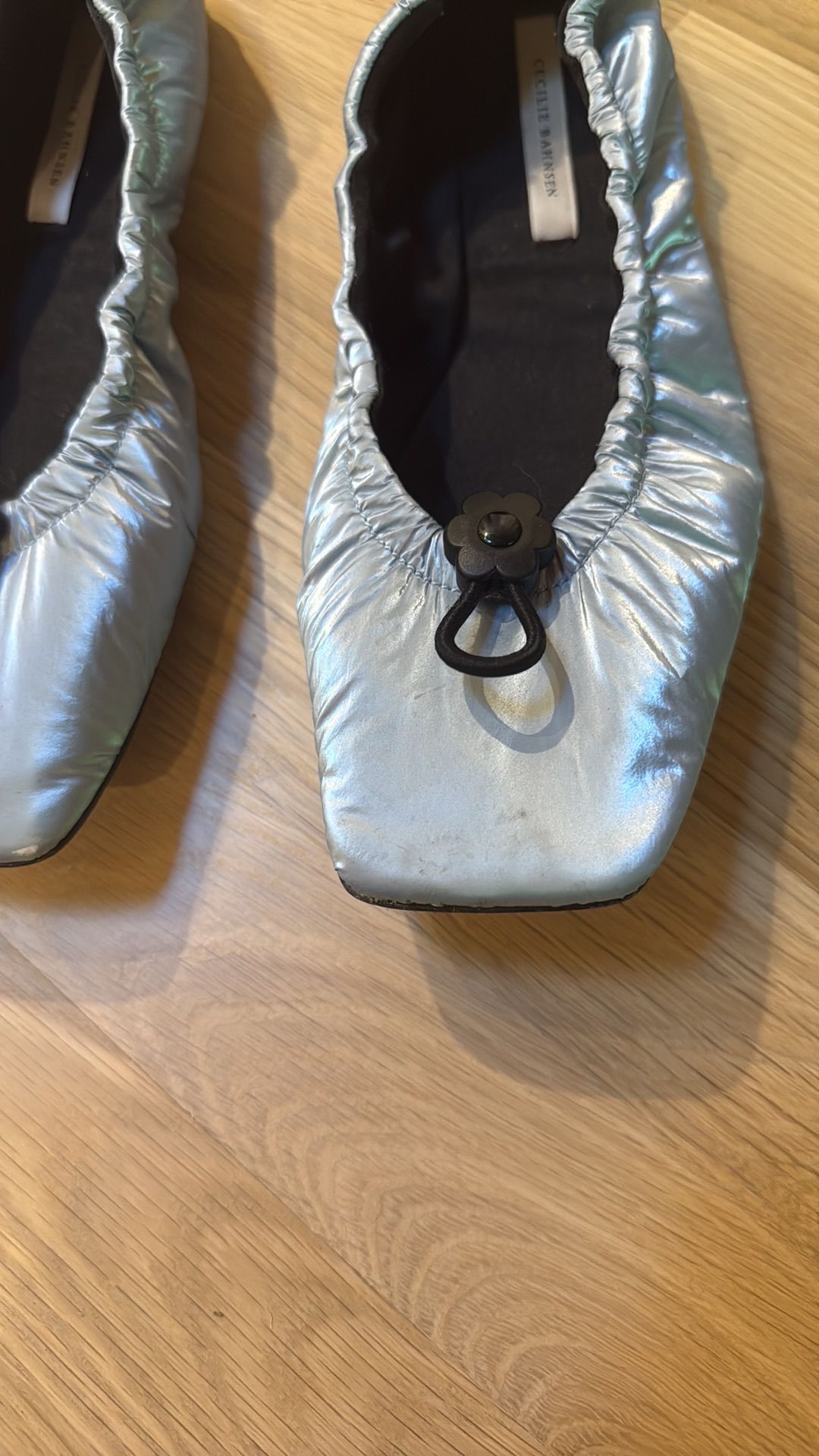 Ballet flats